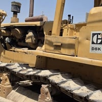 بلدوزر D8K • حجم ٨٥ • موديل ٨٢