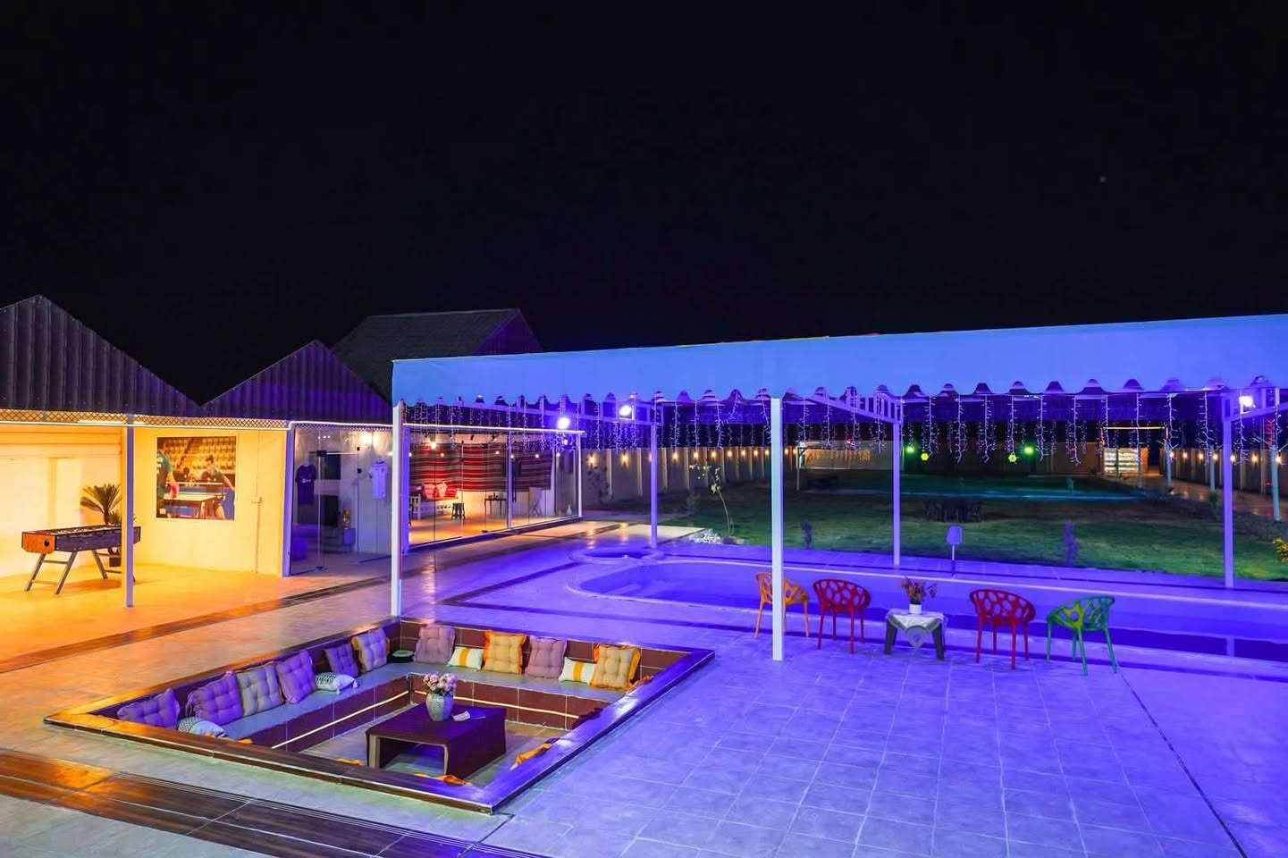 مزرعة vip في  بغداد تقاطع النهروان علمآ المزرعة موثوقه

و تعلن🌳🏝مزرعتنا🏝  عن فتح الحجوزات 

للإيجار اليومي او الشفتات #مبيت‎

*🏕تفاصيل

■غرفتين نوم وصاله 

■مطبخ داخلي وخارجي

■ مجمع صحيات🚿 داخلي 2 وخارجي 1

◾️ تحتوي على مسبح كبير  ومسبح للاطفال 

■ تحتوى على حدائق

العاب فيشه ومنضده والعاب اطفال‎ 

🔶 ملعب كرة قدم ⚽ وكرة طائرة🏀

■باربكيو كامل  مجهز للشوي

◾كهرباء على مدار 24 ساعة

____________________________

[ الاوقات ]

(١)-اليوم الكامل من ال١٠ صباحا لل٨ صباحا ثاني يوم

(٢)الشفت الصباحي من ال١٠ صباحا لل٦ مسائا

(٣)الشفت المسائي من ال٨ مسائا لل٨ صباحا ثاني يوم

***********
