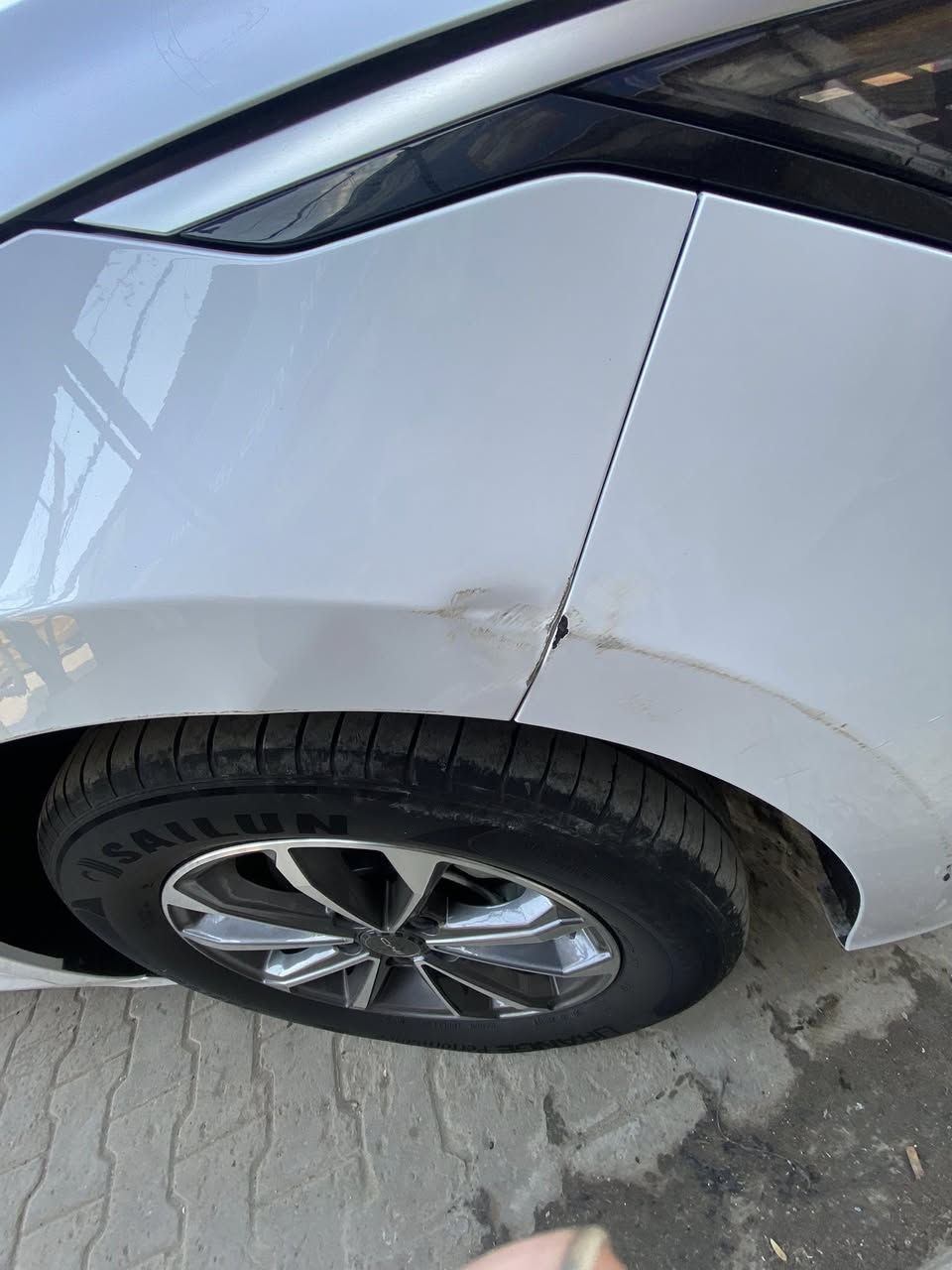 دسترويل 2025 بيها بس رصعه بل جاملغ موضح بل صور 
السعر 18 و 700 وبيها مجال مكاني بغداد مدينه
***********
