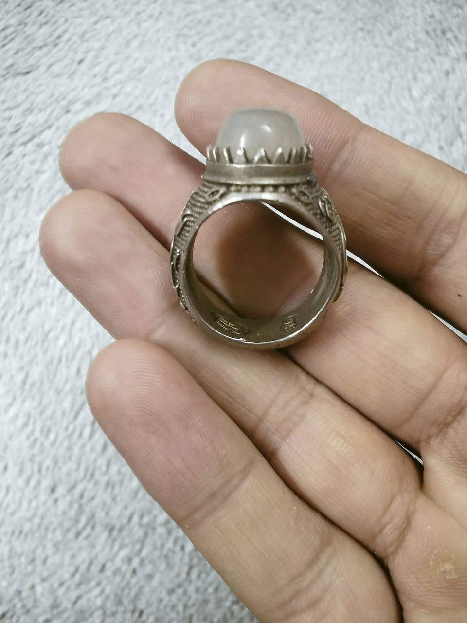 محبس للبيع فضة نازل
مكاني بغداد الرشاد ماعندي توصيل 
السعر 25


**إذا كنت صاحب هذا الإعلان وتريد حذفه لأي سبب، رجاءا أرسل رسالة إلى الدعم الفني**