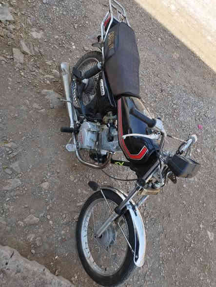 ئه و ماتورمان هه يه 
250هه زار قفلى
رانيه
*********** رانية
