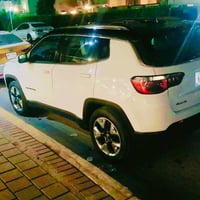 سيارة جيب كومبارس للبيع للتواصل مع صاحب السيارة جاهزة من جميع النواحي ...
