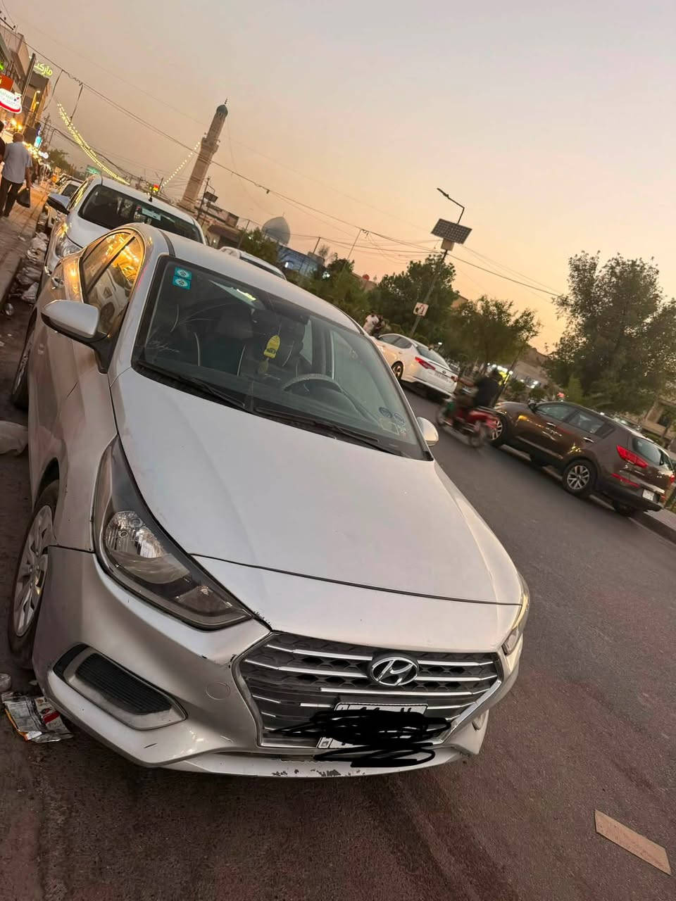 � للبيع | هيونداي أكسنت 2019

✨ المواصفات:
✅ محرك 1600 سي سي
✅ جير أوتوماتيك مع تبديل يدوي (+ / −)
✅ ممشى أقل من 44 ألف ميل
✅ اقتصادية بالوقود
✅ تبريد بحالة ممتازة
✅ شاشة أندرويد مع بلوتوث
✅ كاميرا خلفية
✅ داش كام أمامية وخلفية هدية ويا السيارة
✅ تحكم من الستيرن
✅ مثبت سرعة
✅ سنتر لوك
✅ قفل أبواب أوتوماتيكي أثناء القيادة
✅ مقاعد دوشمة جلد
✅ السيارة محافظين عليها واستخدامها نظيف

🟧 السيارة سنويتها هاي السنة جديدة والارقام مبدلة ورقم بغداد  يعني كله  حاضر وباسم صاحبة السيارة💁🏼‍♀️ ومكان السيارة بغداد  حي الاعلام 

🔹 الضربة موضحة بالصور، والبيع بحالتها الحالية.

💰 السعر: 118 ورقة
📩 للاستفسار التواصل خاص او على الرقم التالي ***********
قابل للتفاوض بالمعقول، والبيع للجادين فقط

