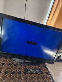 تلفزيون • ٤٠ بوصة • بلا عيوب