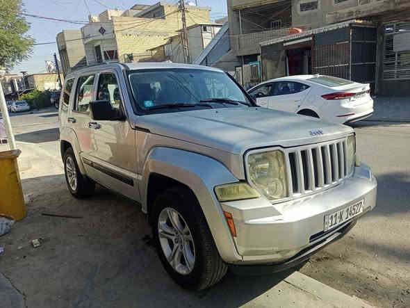 السلام عليكم جيب لبرتي موديل 2012 رقم بغداد الدولي بأسمي تحويل ثاني يوم السيارة جديده مكينه كير كهربائيات كلها سليمه مابيها نقص تبريد ثلج مكينه 3700 سته سلندر العنوان بغداد حي العامل السعر 90 السونار مرفق مع الصور *********** بغداد
