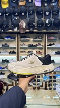 سكيجرز • ٤٢.٥ • ٢٧.٥سم