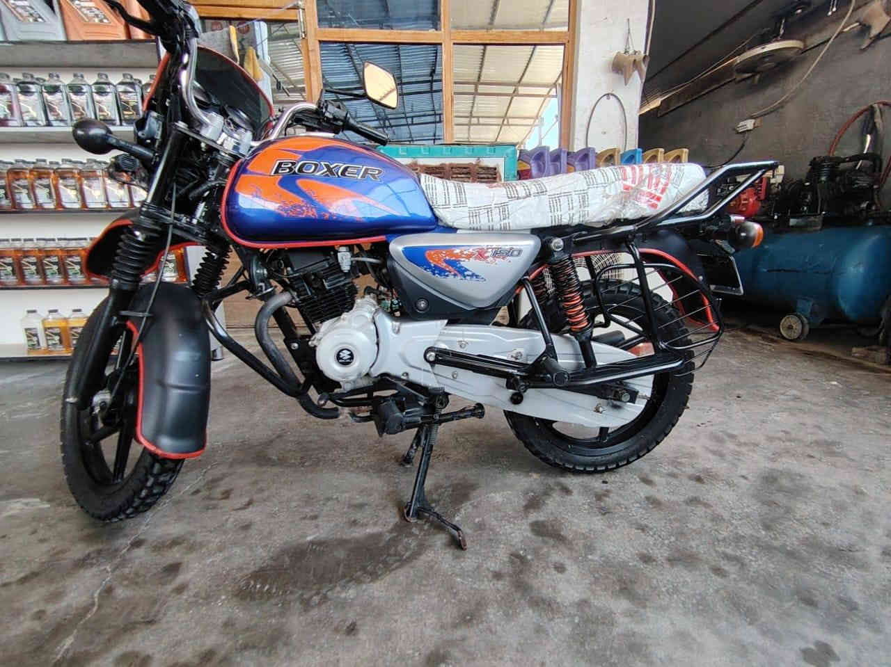 فقط المكينه بيها صوت بدون تبخير السعر 1650وبيها مجال بسيط العنوان السيديه تقاطع الدرويش ***********
