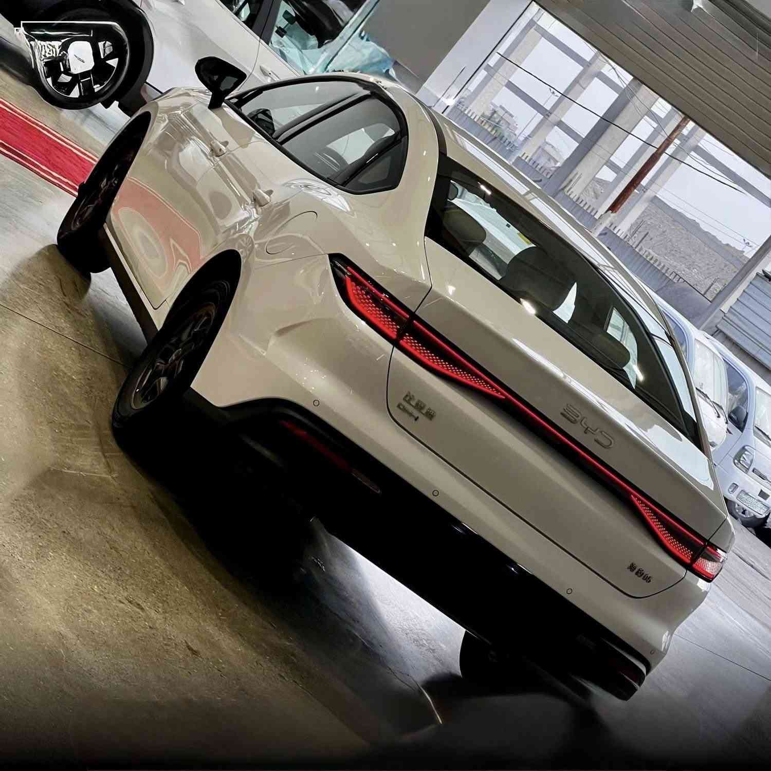 عروض تفليش تفليش تفليش متابعين معرض محمد شمس 
🔥تونسووو 🔥 رجع توفر يمنه وكميات خير وبركه 
سيل 5 ابيض 2025 بسعر 🔥18600.000🔥

ملاحظه غراض كامله كاعيات شاحن منفاخ بصمه كارت كامل 
فوووم برغي نقص مابي وتدللون 
مرقم بغداد وصافي بدون دلاليه 

اوقات الدوام جميع ايام الاسبوع 
‏‎من ال12 صباحـاً الى الـ 12مساءً 

‏‎للاستفسار يرجى الاتصال على الارقام الاتية ☎️:
‏‎للاستفسار  ***********
للاستفسار ***********
للاستفسار ***********‏‎
للاستفسار ***********
‏‎للاستفسار ‭***********
للاستفسار ***********
للاستفسار ***********
‏‎بغداد الكريعات شارع المعارض🚙🚙
‏‎متوفر🟥بيع🟥شراء🟥مراوس🚦⭐️

‏‎ولاتنسى اذا حبيت تستبدل سيارتك القديمه معرض توفر الاستبدال بين القديم والجديد بنظام المراوس وبخدمتكم 🚗🔛🚙

#كورولا #كوروله #كورولة #كورله #كورلة #تويوتا #كامري #هايلوكس #لاندكروز #كيا #سورنتو #سبورتج #توسان #النترا #سني
