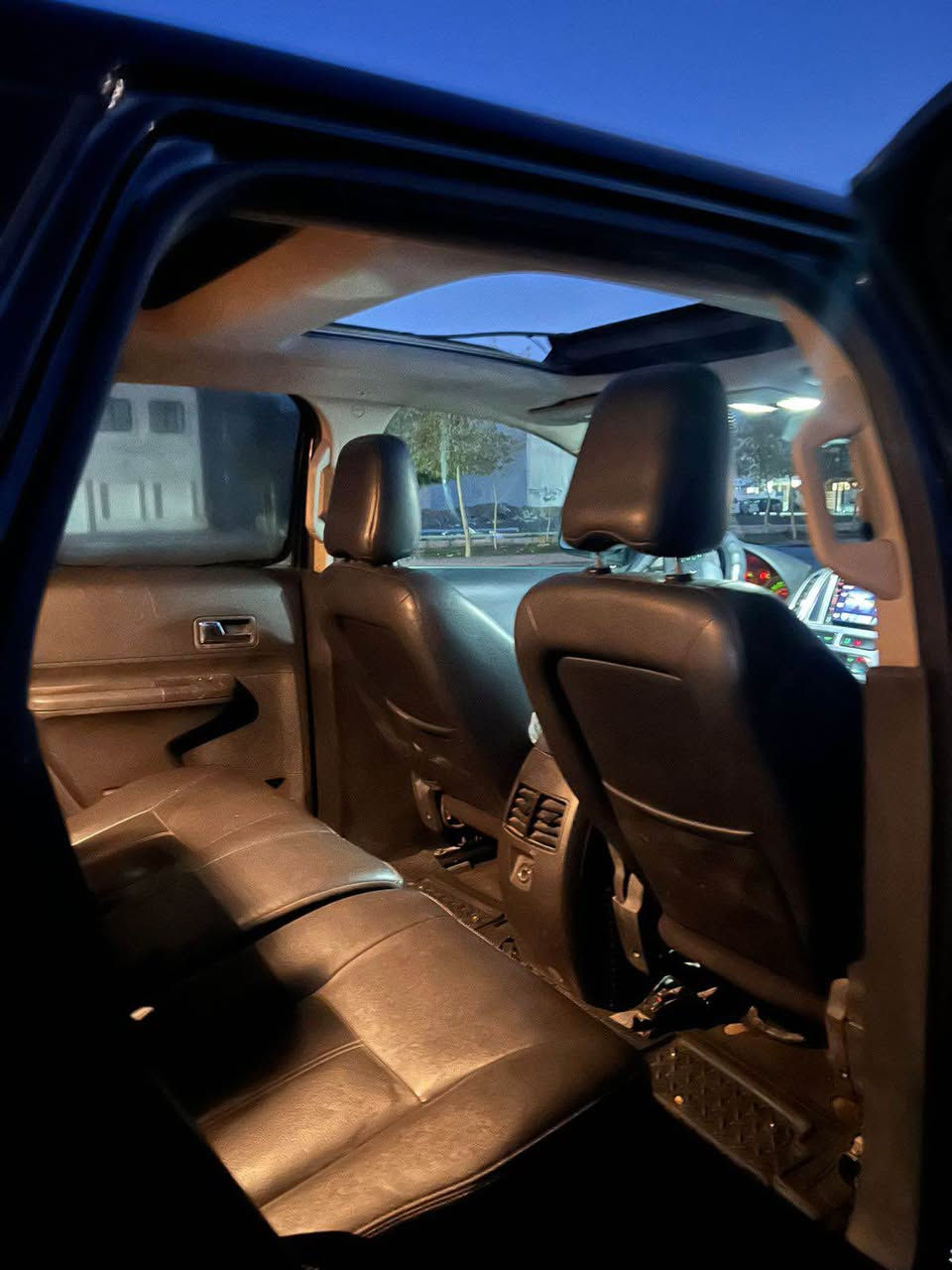 فۆرد ئیدج لمیتدی قاپەت مواسەفات مۆدێل ٢٠٠٨ گێر مەکینە بەشەرت تەبرید بەشەرت سەنەوی ٢٠٢٤ بەسەر چووە یەک پارچە سبوغە بێ ناوگرتن و کوشن هیتەری تەعدید سورعەیە دەبل ئەکسلە  شاشە ئایپادە تەبرید مەرکەزیە ٤ وەرەقە غرامەی لەسەرە بۆت دەگەرێتەوە بەناوکردن بە شەرت أربيل, العراق


**إذا كنت صاحب هذا الإعلان وتريد حذفه لأي سبب، رجاءا أرسل رسالة إلى الدعم الفني**