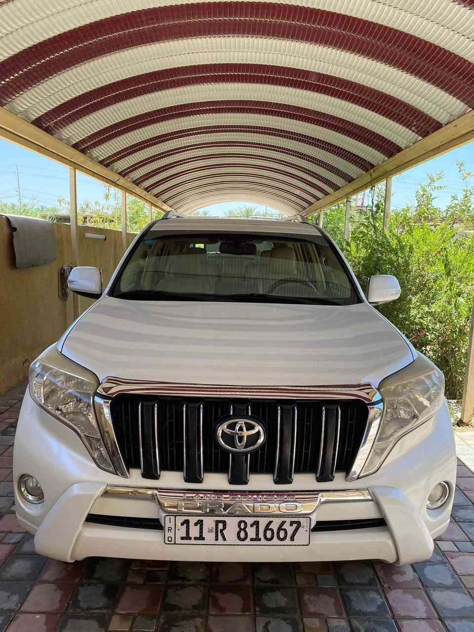 برادو ٢٠١٤ رقم بغداد دولي باسمي مكفولة كفالة عامة جديدة السيارة كلها على وضع الشركة ماشية ٨٠ فقط حقيقي وشرط الفحص جاهزة من كلشي كير ومحرك وحدادية وتبريد محرك ٢٧٠٠ أربعة سلندر. سبعة راكب. فور ويل. ٣ قطع تبريد. مري شفط. اشارة بامري. حساسات وكامرة خلفيه. يدات نيكل. لايت زنون بلادي وبعد بيهال مواصفات معروفة السعر ٢٤٠ مكاني كربلاء ناحية الحسينية 
***********
