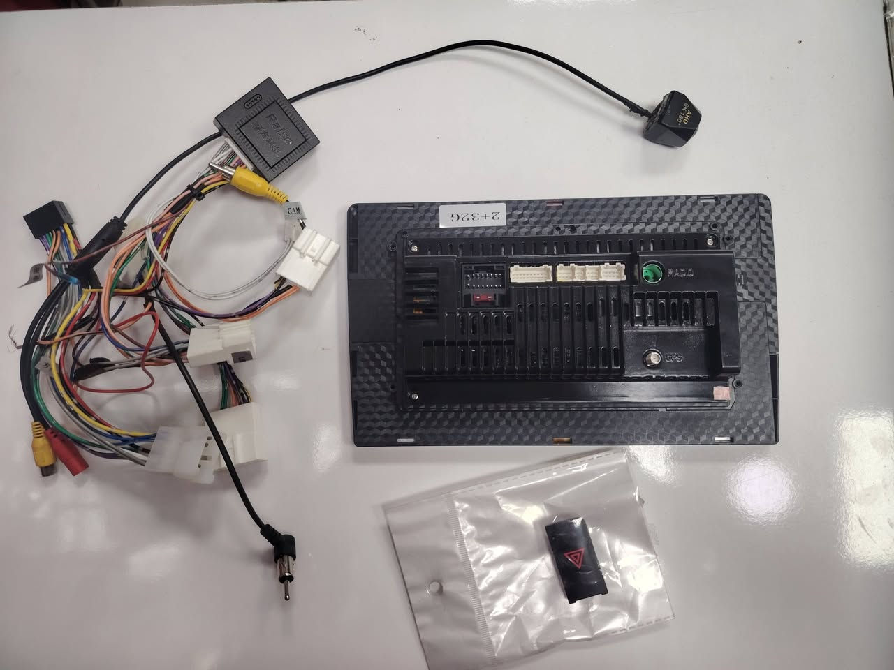 شاشة 10 انج اندوريد مستخدمة شي قليل جداً مع كل الملحقات ذاكرة 64 اندرويد 10 سعرها 55 مكانها بغداد حي العامل
***********
