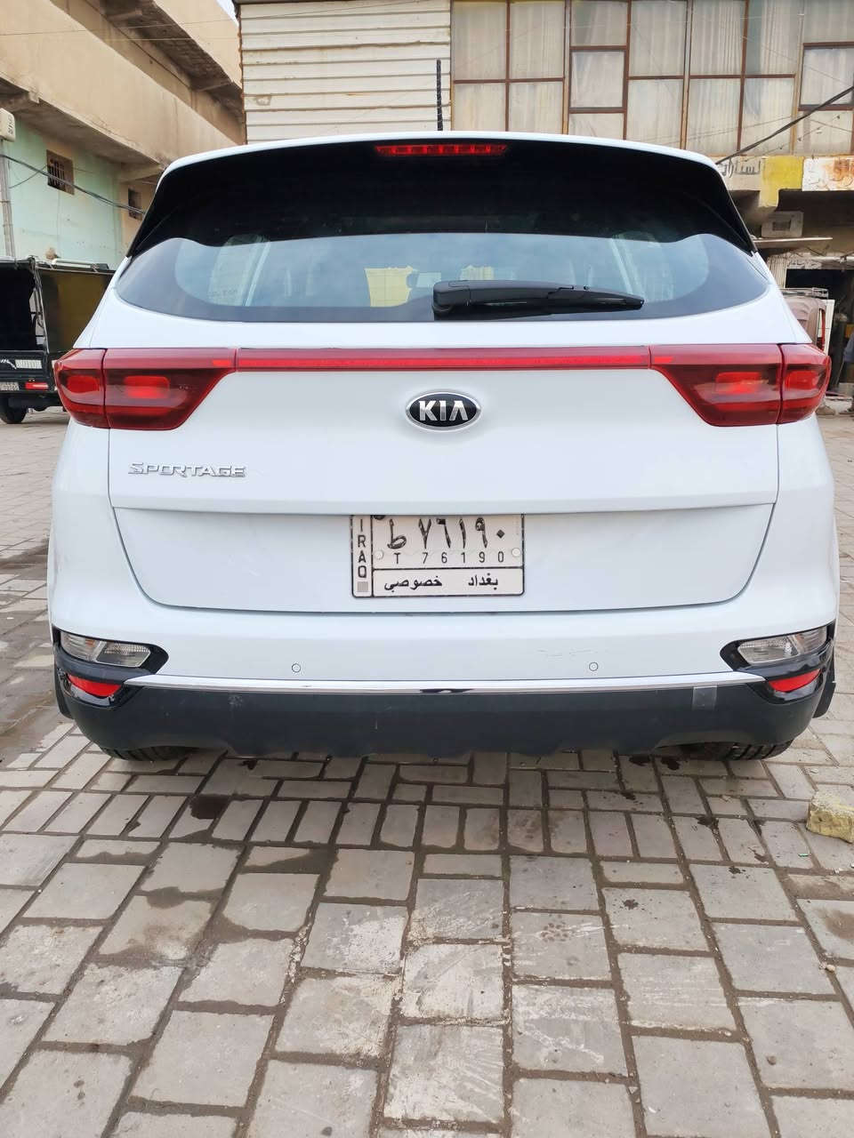 كيا سبورتج 2019 خليجي لون ابيض السياره جديده وخير من الله رقم بغداد ماشيه ١٦٠ الف كيلو
السعر 187$وبيه مجال حك جيه
المواصفات
جلد
لد نهاري
مري شفط
شاشه 
داخل حمصي
سماعات JPL
تحكمات ستيرن فول
سايد بريك رجل
لايت ضباب
لايت متحرك
لايتات اوتو
ماسحات اوتو
مكينه 2000 دوش
تبريد قطعتين
حساس خلفي وامامي
ثلاث انظمه قياده 
وباقي المواصفات المعروفه
سياره مكينه وكير فول
مكاني مدينة الصدر
‎***********
