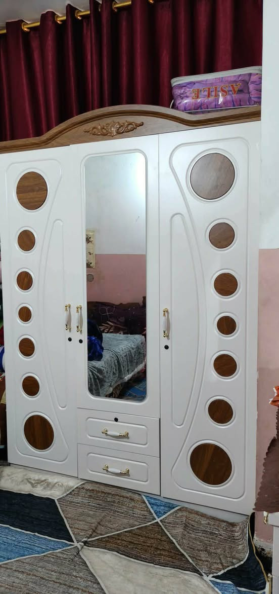 غراض بيت اخو الجديد كله نضيف التخم مابي اي ضرر عشره مقاعد اصلي والثلاجه اخت الجديده حجمها كبير الشراي شوف الصور والسعر عل خاص


**إذا كنت صاحب هذا الإعلان وتريد حذفه لأي سبب، رجاءا أرسل رسالة إلى الدعم الفني**