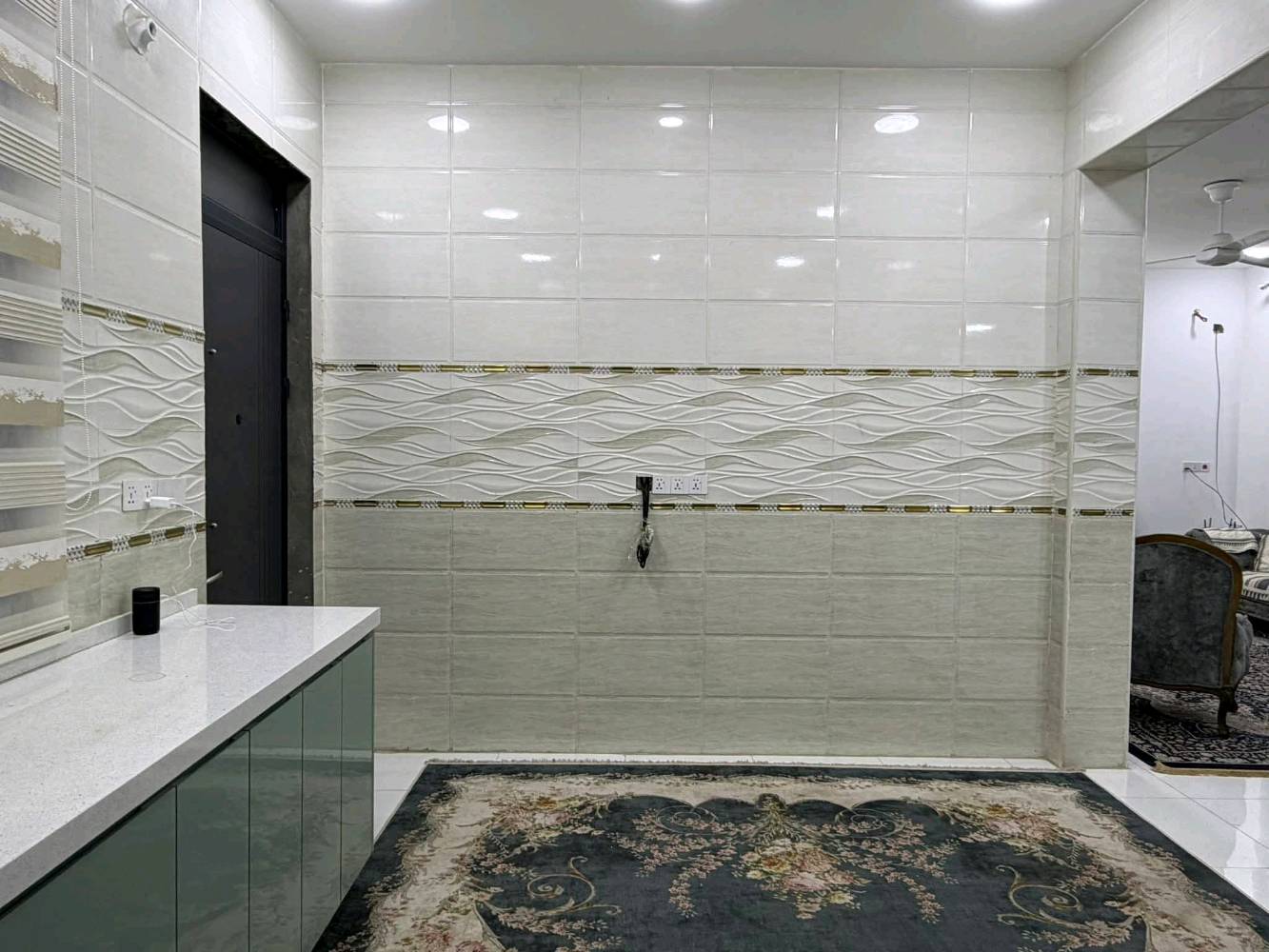 حلة / حي الإمام شارع الكابينات المساحة ٢٠٠ م طابو صرف طابقين بناء حديث ٦ غرف نوم سويتات