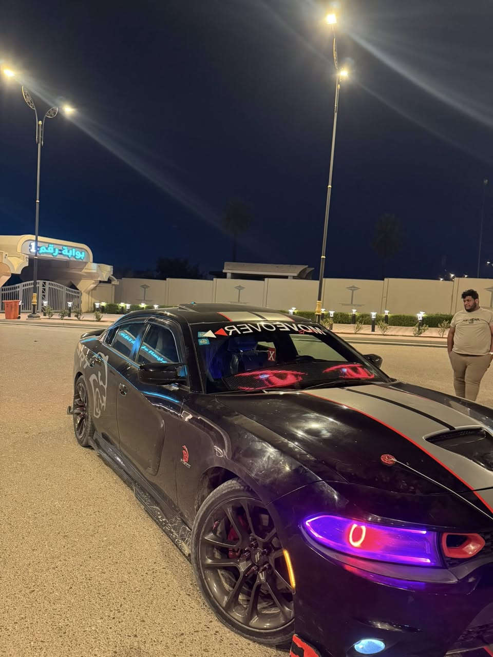 جارجر ارتي موديل 2016
هيمي محرك v8 5700

#مواصفاتها 

شاشه كبيره 
شفتات ستيرن
تشغيل عن بعد 
ويل كب 20 
دكمه سبورت

#الإضافات 
وشم هيلكات 
سبايدر قطعتين
زعانف اماميه 
كفرات فجوج
ويل مال موديل 22 
لحيه اماميه 
تهبيط
برمجه وكزوز 

السعر : 167  بي مجال

ماشيه 82 الف ميل 

الحادث : جاملغات خلفيه وباب مبدل اصلي + البنيد تحديث 

مكان السياره بغداد "
 
 ***********
