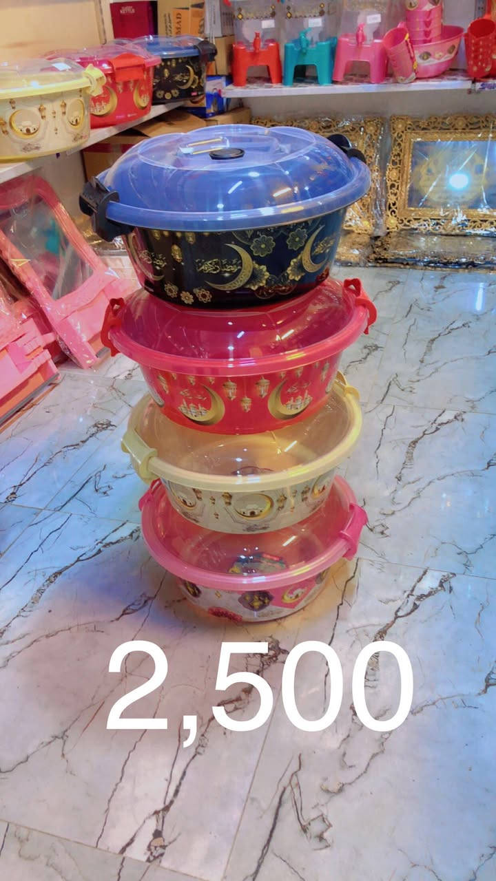 #مجمع_بيت_الاسرة_تم_وصول_بضاعه #رمضاني_تجهيزات_رمضانيه_كامله
#تخفيضات_ناااااااار 🔥🔥🔥.    
 
# تحطيم_بعالم_الأسعار 😍 ‏
العنوان -رمادي  -شارع عشرين فرع مقابيل  حلويات العيد رقم هاتف ***********  
الاسعار داخل كل صور يوجد خدمه توصيل
