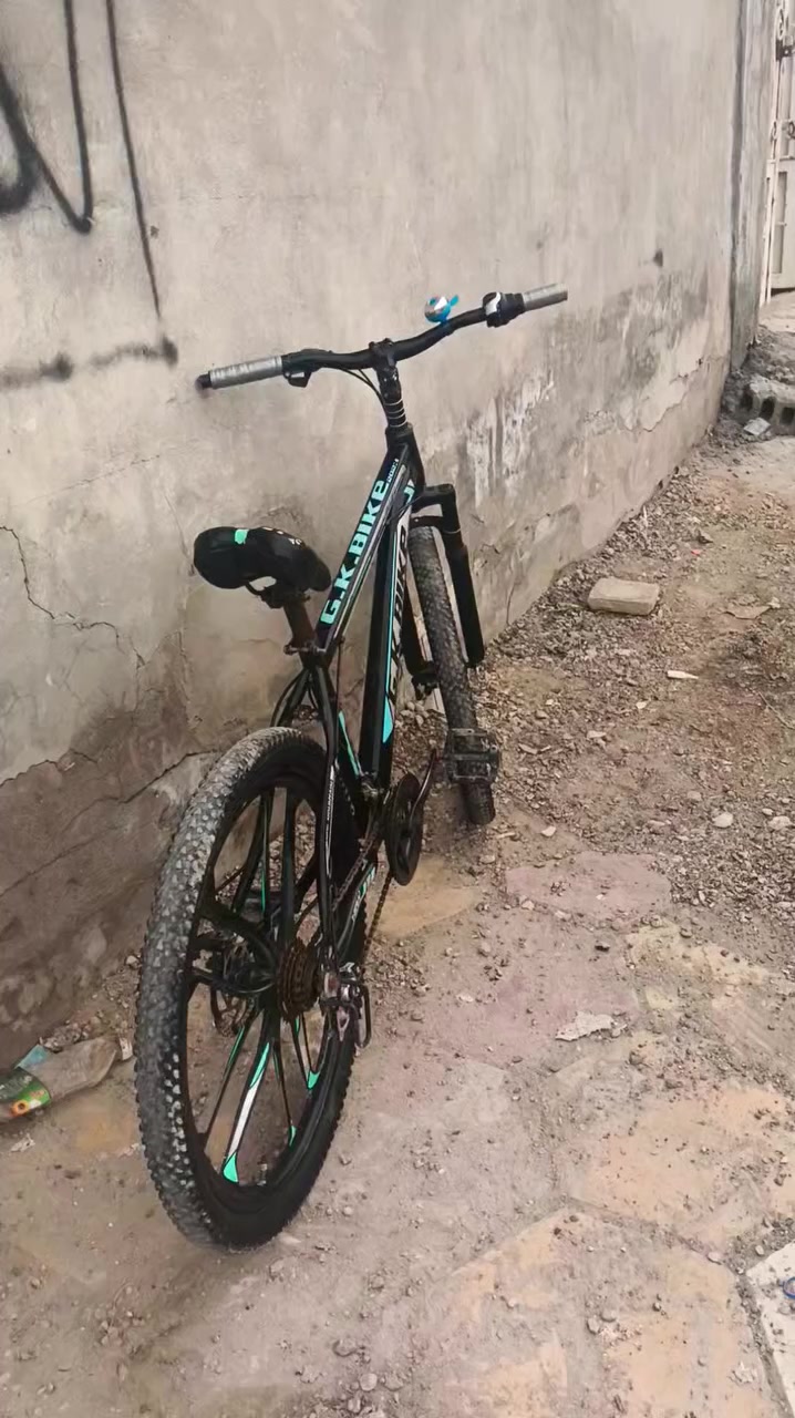 ســــــــــــــلام علـــــــــيــــــــكـــــــم
باسكل جبلي للبيع الباسكل مفول وملبي ولا شخط وما صار هواي من ماخذه الباسكل ريشه كامل مكمل وتجي وتفحصه الباسكل بس جاملاغات ماكو  الباسكل سعره 100 وبي مجال وذا شراي ادخل حاص وتشلع عيوني


**إذا كنت صاحب هذا الإعلان وتريد حذفه لأي سبب، رجاءا أرسل رسالة إلى الدعم الفني**