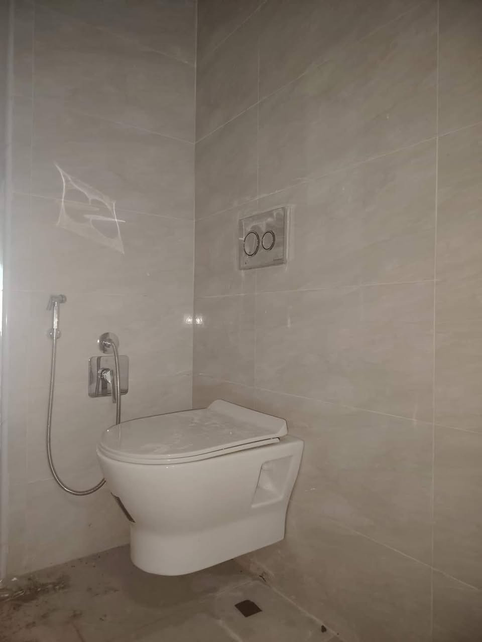 كافه التاسيسات الحديثه 
ماء مجاري 
*********** الفلوجة, الأنبار
