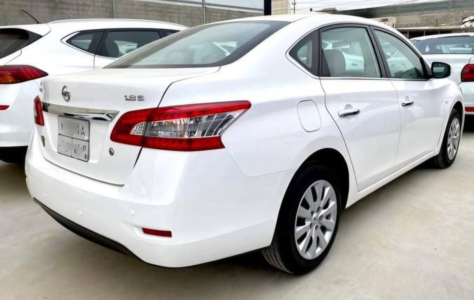 نيسان سنترا 2020 
رقم اربيل 
سنوية 2026/12
بدون صبغ 
ماشية 165 الف كيلو
كير ومكينة وتحويل بشرط
***********
