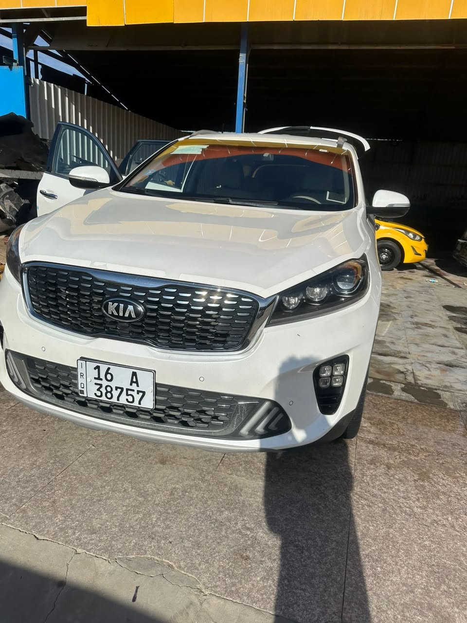 السلام عليكم سورنتو موديل 20 خليجي 
مكفوله كفاله عامه عدا بارد گد شبر باب الصدر 
صور السياره گدامكم المكان الناصريه حي اور 
السعر 260 وبها مجال 
***********
