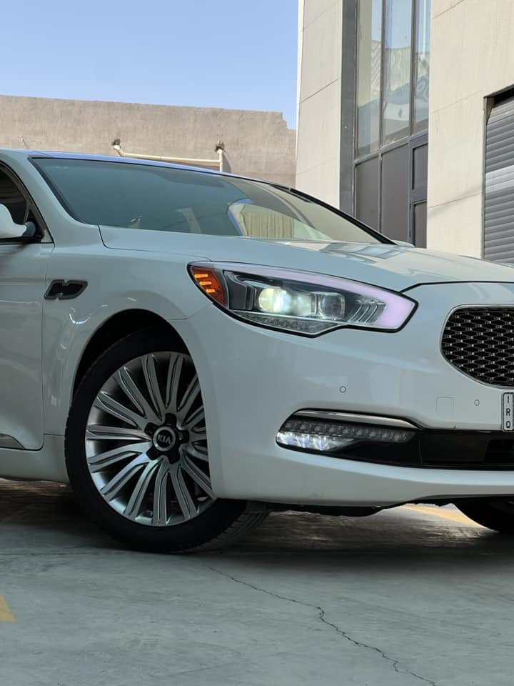 للبيع 
كيا كورس k900 
موديل 2015 مكينه 5000  
8 سلندر  سياره جديده ماشيه 67 ميل 
رقم بغداد  سياره حادثه موضح بل صوره 
فول مواصفات مايحتاز اذكر المواصفات الي يعرف الكورس يعرف مواصفاته 
المكان نجف السعر 190 استفسار ***********
