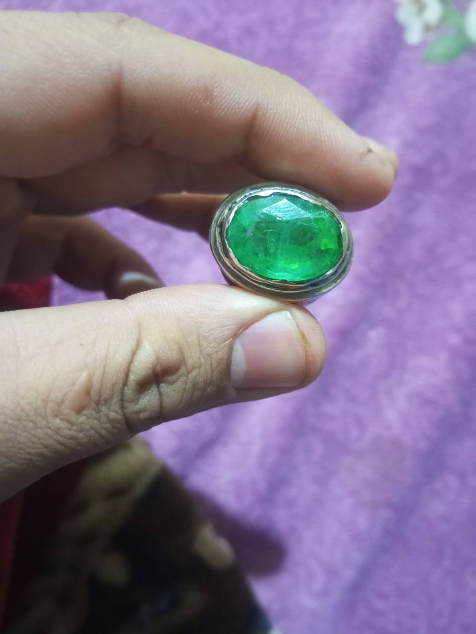 سلام عليكم للبيع سعر 150 مكان بصره شراي يراسلني وساب ***********
