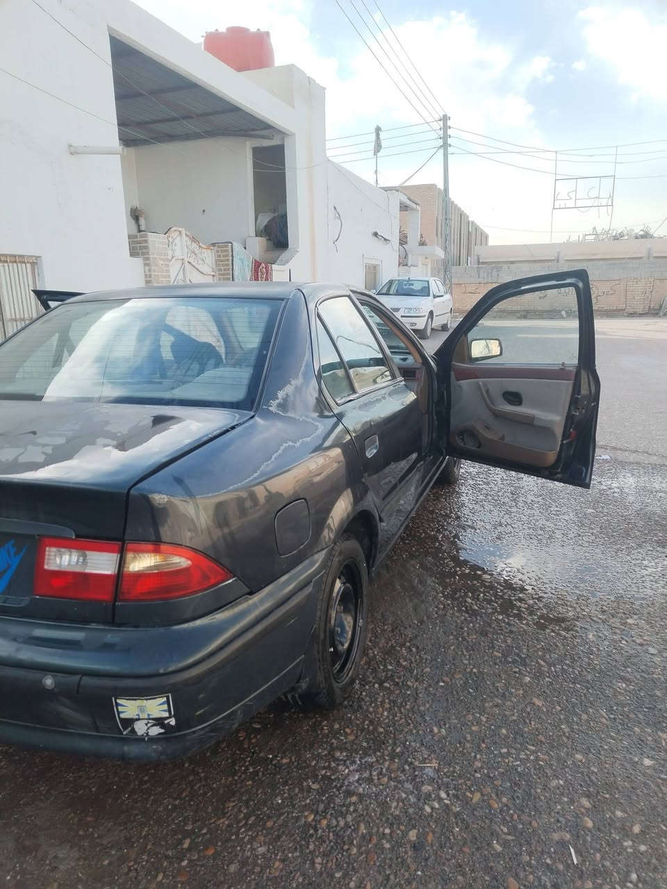 🔴سياره للبيع
سياره سمند 
موديل 2012
كفاله عامه عدا الجراد بيه شويه جراد
محرك كير تبريد حداديه كله شغال
 تخم تاير جديد
السعر: 37 وبيه مجال
الشراي: ***********
             ***********
