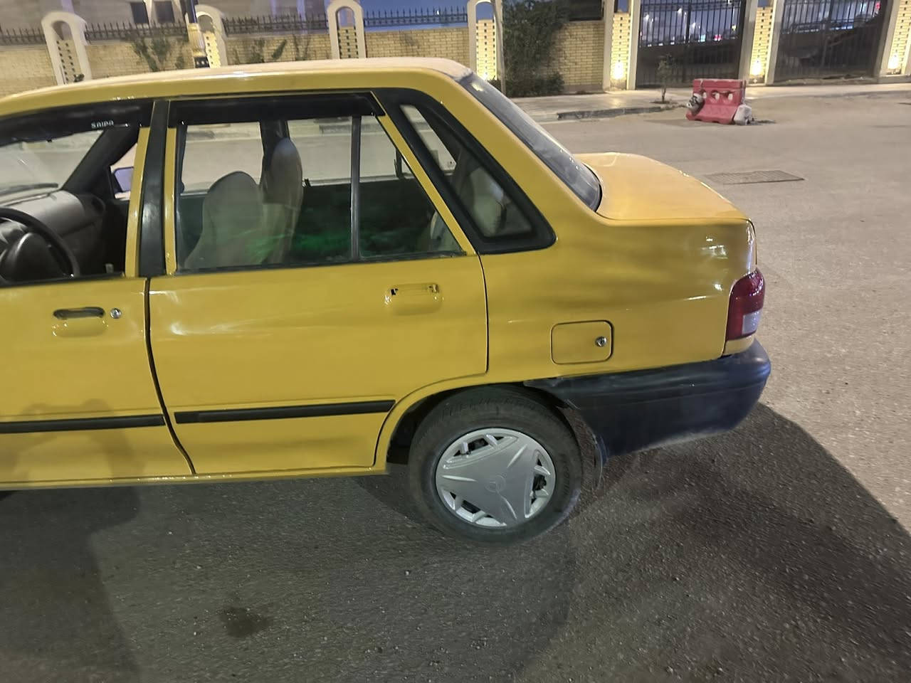 موديل ١٥ محرك زين كير نظيف حداديه زينه تخم تاير مصفره
سعر ٢٥ وبيه مجال مكان كربلاء 
***********
