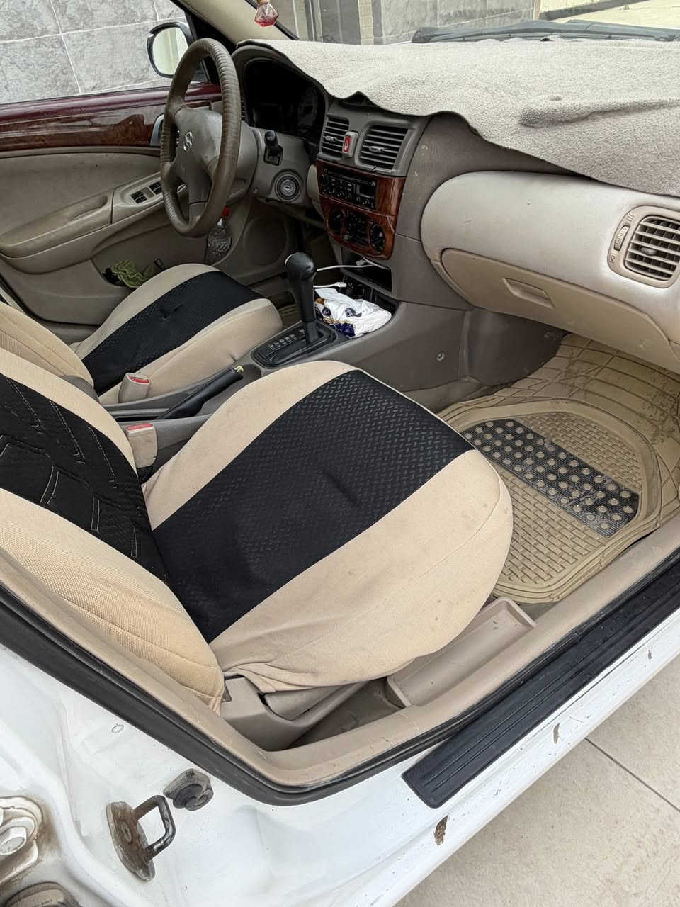 السلام عليكم نيسان صني 2006 رقم قادسيه مميز مكفوله عدا الجاملغ الخلفي كير ومحرك مكفولات السعر90 وبيها مجال
الرقم :***********
