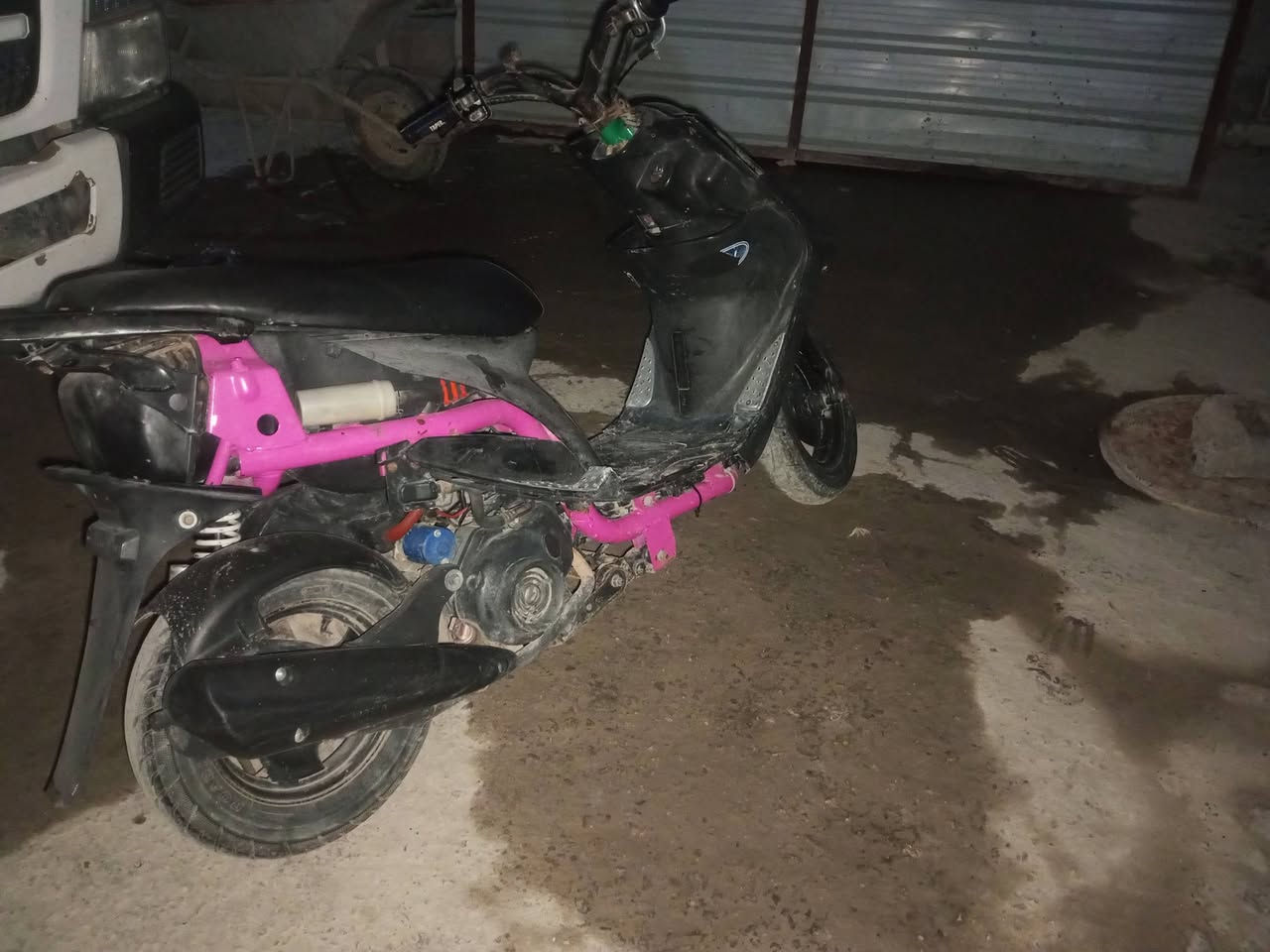 سلام عليكم  ماكص للبيع بوشه 55  نكره لسف شراي يتصل ***********
