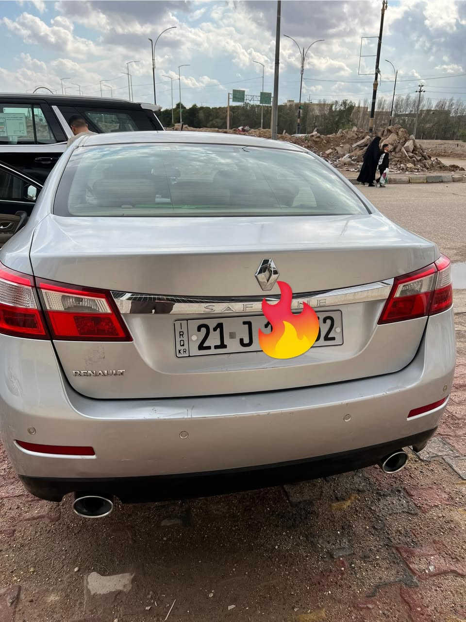 رينو سافران ٢٠١٢رقم سليمانيه سنويه بسمي باتري تايرات حداديه تبريد كله جديد سنويه لغايه  ٢٠٢٨ غرفتهة جديده سياره جديده كلشي بيهة عله وضع الشركه كلشي بيهة نضيف او جديد حته السبير ما نازل منهة مكينه ٦سلندر ٢٥٠٠مري قلاب لايت زنون بصمه دبل كارت حساسات خلفيه شاشه اعطال سياره كامله او ما ناقصهةًاي  شي اقتصاديه بل بانزين ما بيهة اي صرف مكانهة العماره سعرهة ١١٠بيهة مجال رقم الهاتف ***********
