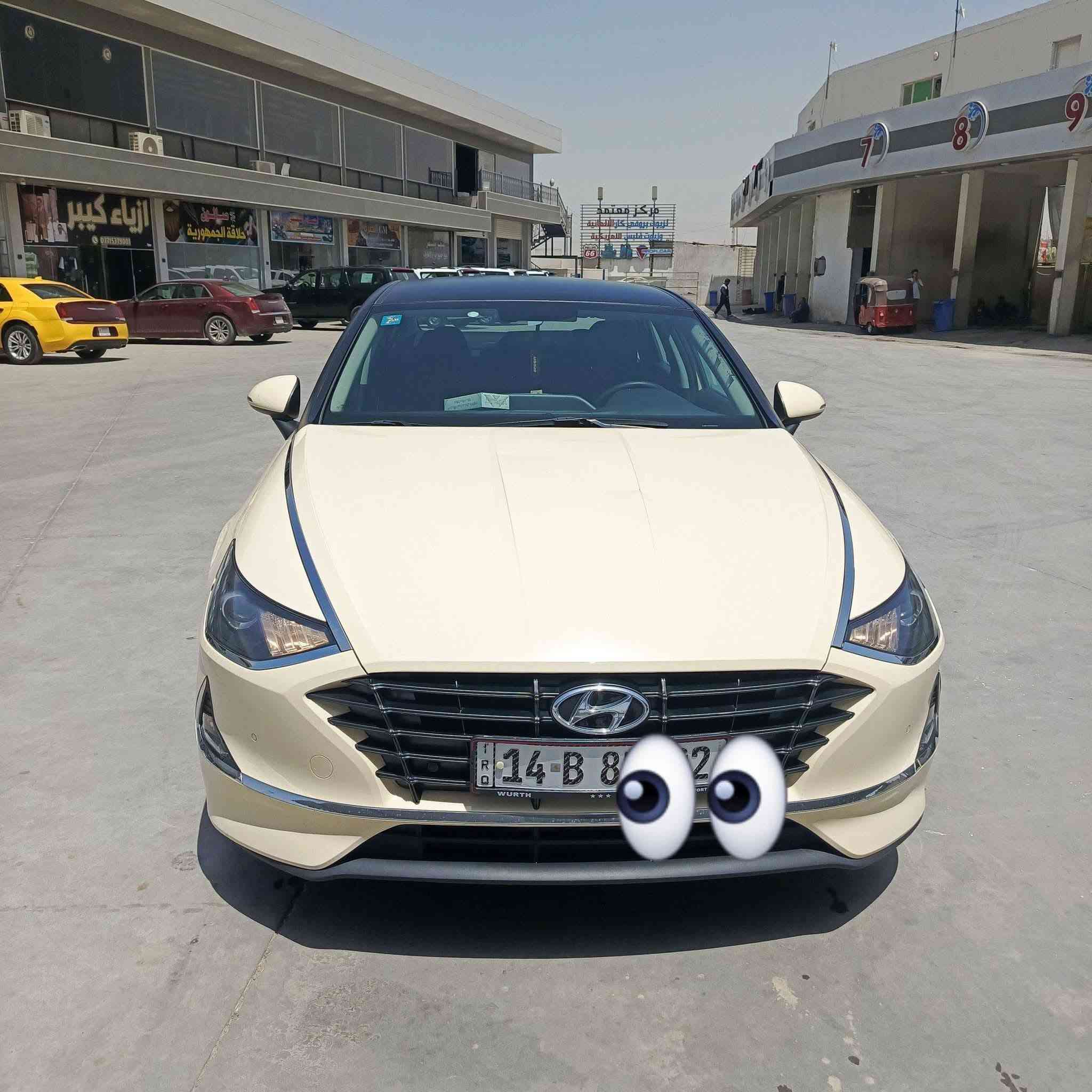 سوناتا موديل 2023 
السيارة هايبرد خليجي تكسي دبي
سياره مكفوله من حادث 
محرك 2000 دوش
فول مواصفات بصمة  + شاشة كبيرة تحكمات
رادارات اشاير مرايات LED نهاري لايت  كير بصمة + سايد بريك بصمة +تبريد قطعتين + كهرباء بانزين+ تشغيل عن بعد + شحن لاسلكي وهواية مواصفات بعد بيها. 
السيارة رقم ببصره باسمي 
ماشي 
145 الف 
 بدون اي
 نقص 
العنوان البصره 
السعر137$وبيه مجال
للاستفسار : ***********
