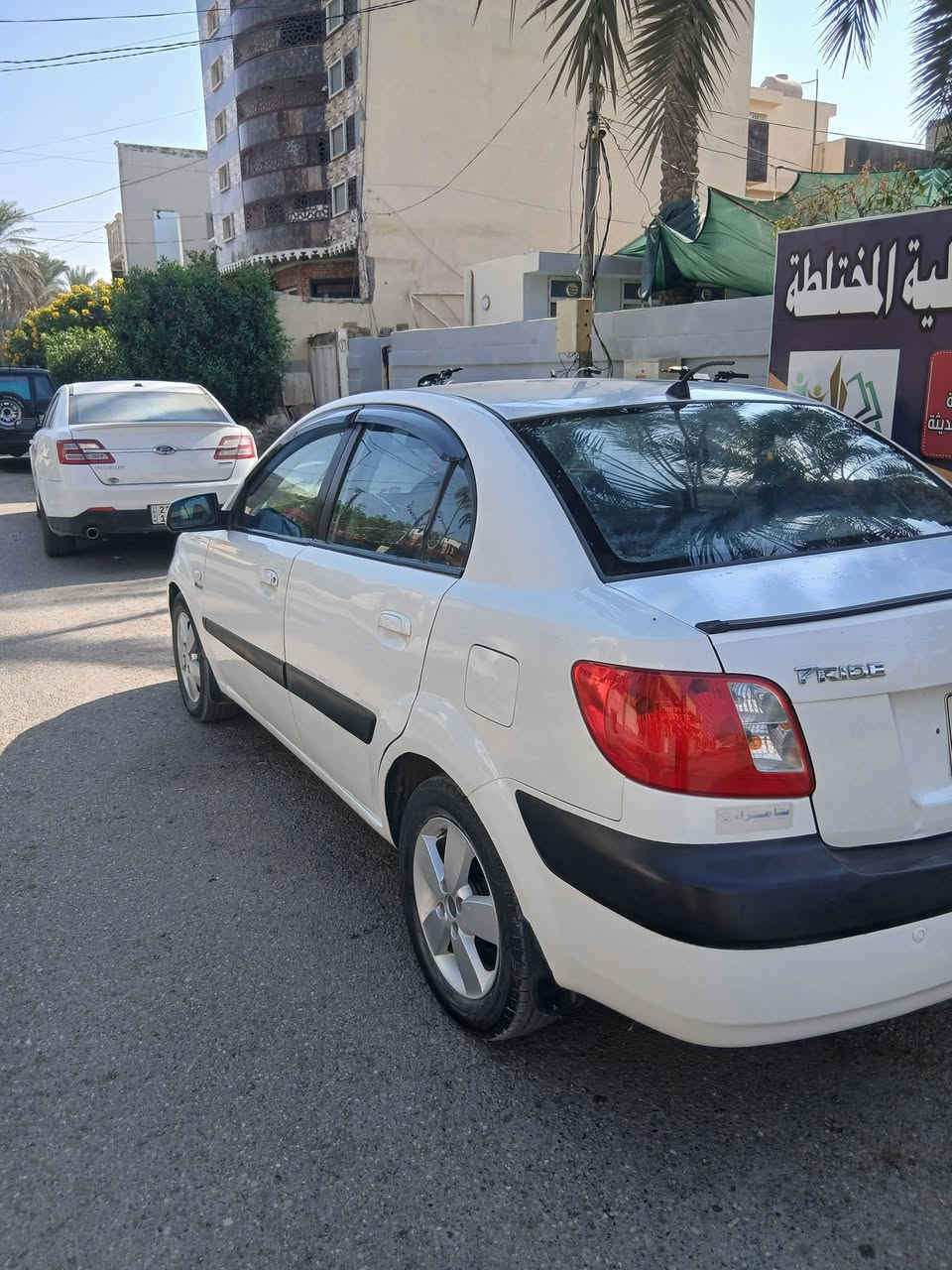 كيا برايد 2007 محرك 1600كير اوتوماتيك  جام كهرباء تدفئة كشنات تبريد تخم تاير صدر جديد رقم ديالى وارد خليجي بدون ضرر بيها مكانات صبغ اني مصلحهن تحكم ستيرن السعر 80 وبيها مجال بسيط ديالى بعقوبة حي المعلمين قرب ملعب سلوان ***********
