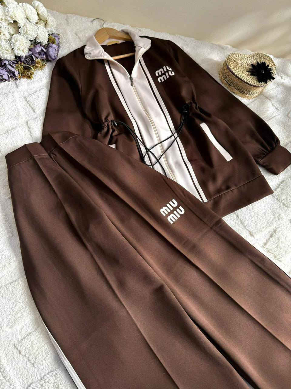 ﷽ 🙏🏻
#توفر جمال ودلال

#موسم صيف 2026 ✅
سوت ميو ميو 🔥🔥

#القماش دابل أيطالي 🤝
#القياس 38 لل 48 📦

#طول القميص 80 سم 🫶🏻
#طول الكيلوت 105 سم 🫶🏻
#عرض الكيلوت 30 سم 🫶🏻
متوفر توصيل 
الحجز والاستفسار والحجز ع خاص
#متابعون
@إشارة 
#للجميع


**إذا كنت صاحب هذا الإعلان وتريد حذفه لأي سبب، رجاءا أرسل رسالة إلى الدعم الفني**