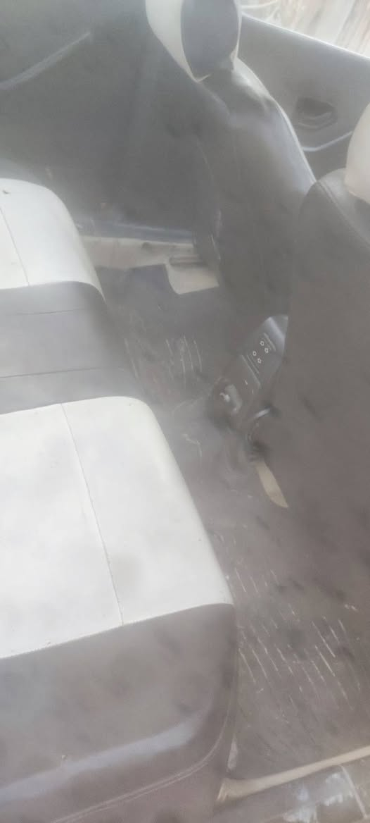 سلام عليكم خوان بيجو بارص موديل 2010.سياره جاهزه مكينه وكير جديد باتري جديد كهربات كله شغل سياره لا حدث ولا تصليح عله وضعه وخير من الله حلووه جاهزه كله عرضه 31 وبيه مجال مكاني بغداد شعله رقم الهاتف  *********** بل خدمه رحمه لهلكم لي مو شراي لا سكير بحلال ناس ولي عده شي الخاص مفتوح لا تكتب تعليق من يمك طب خاص وبل خدمه لا تذكر سعر بل تعلاليق رقم بي، وتساب
