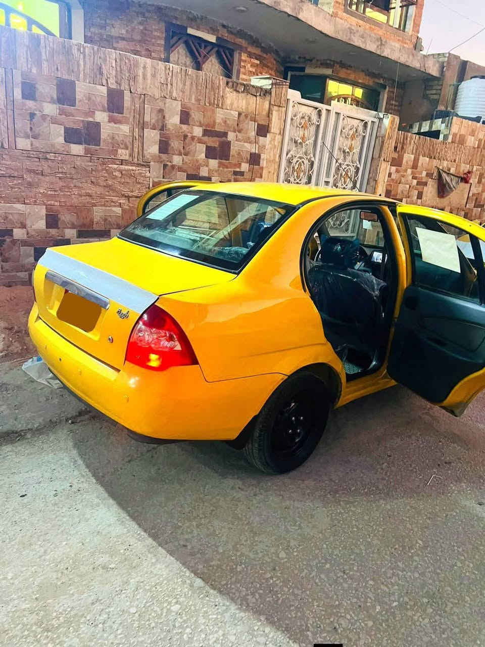 السلام عليكم بيع سريع سريع 
للبيع طيبه موديل 2017 رقم بغداد مشروع وطني تحويل مباشر مصفره هيئه وغرامات السياره مكفولة  مكينه وگير وحداديه وتبريد وتخم تاير جديد وداخلها جديد شاشه وكاميرا خلفية وحساس السياره جاهزة من كلشي مابيها برغي نقص السياره مال جناي مامشتغله تكسي السياره جديده وجاهزة خير من الله السعر(46)$ ورقه وبيها مجال بسيط للاستفسار الاتصال على الرقم (***********) مكاني بابل اخوان فقط الشراي يتصل وعيوني اله الي ميشتري لايتصل ولايعلق اسف ع الاطاله
