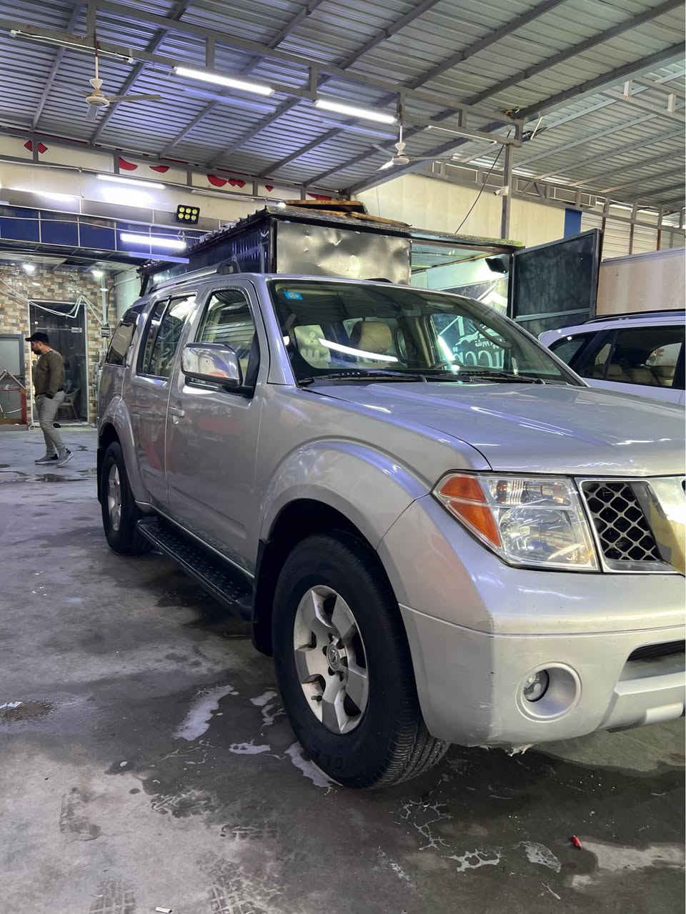 نيسان باڤندر 2007 وارد خليجي سياره رقم انگليزي نسويه جديده تخم تاير مكينه گير حداديه كله جديد مگفوله من الضربه القويه من الگلبه ومن الكص سياره مصبوغه السعر 75 اي ستفسار اتصل *********** البصرة, العراق
