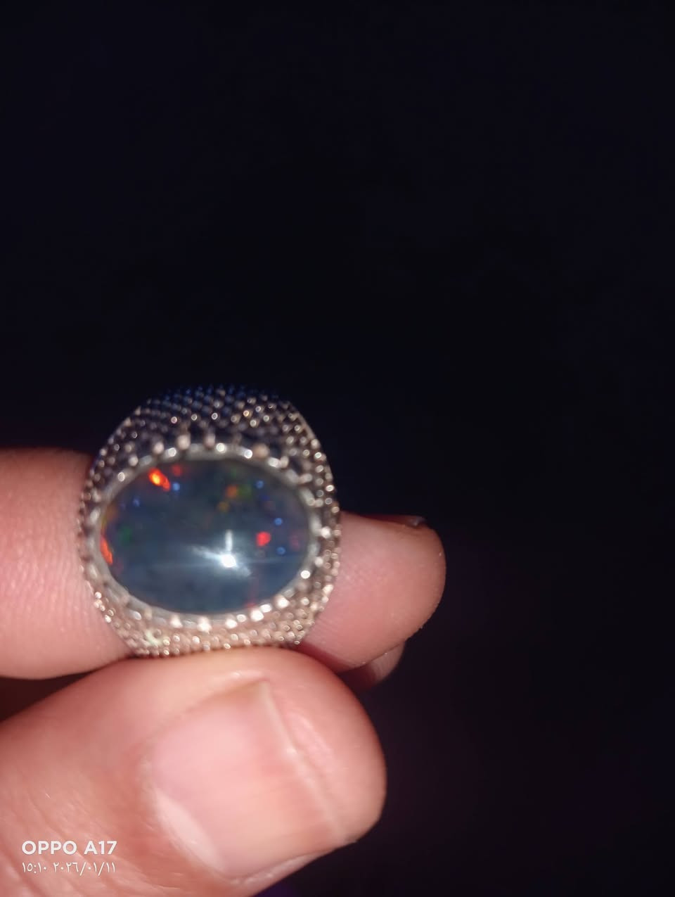 محبس فضه عيار 925 نوع الحجره اوبال افريقي اصليه قياس المحبس 22 السعر 45 مع التوصيل هاتف ***********
