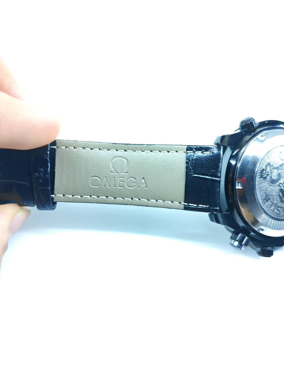 خلي سعرك وبالعافية
ساعة ماركة أوميكا ضهر حفر سير جلد ساعة مختمة بالكامل سناتر شغالة تاريخ شغال رنك دوار


**إذا كنت صاحب هذا الإعلان وتريد حذفه لأي سبب، رجاءا أرسل رسالة إلى الدعم الفني**