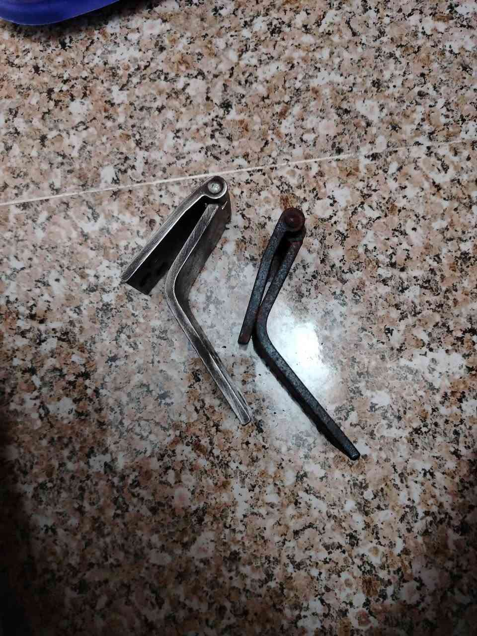 للبيع ***********
