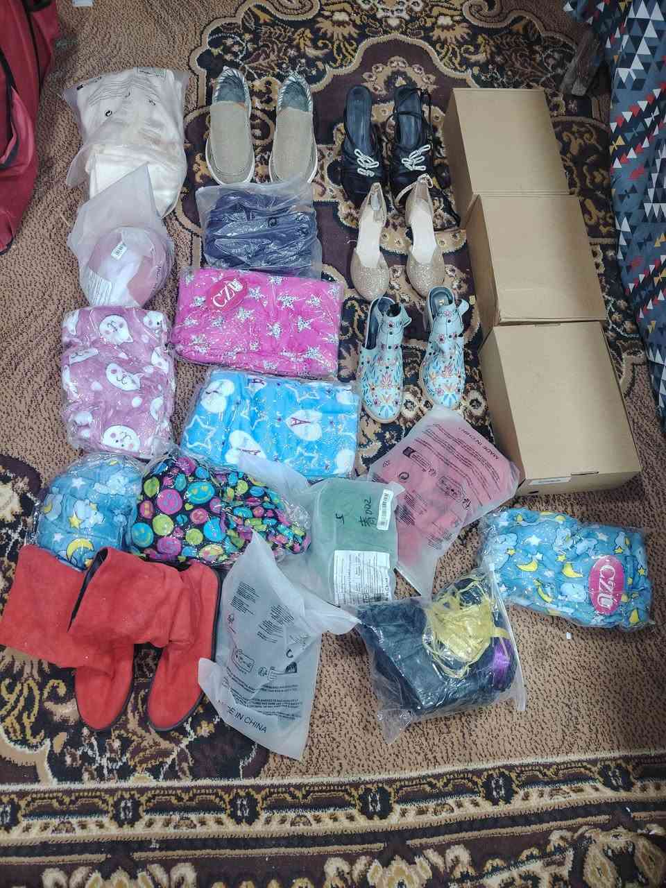 شلعه للبيع الكتروني وملابس سعرهم ٩٠ قفل متوفر توصيل


**إذا كنت صاحب هذا الإعلان وتريد حذفه لأي سبب، رجاءا أرسل رسالة إلى الدعم الفني**
