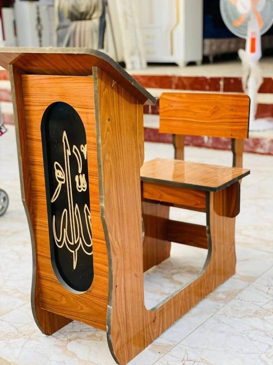 كرسي صلاة  🖤
خشب صاج الاصلي 😍
الحجم الكبير 
يتحمل وزن اكثر من ١٤٠  كيلو
السعر ٥٠ الف 
توجد خدمة توصيل للحجز مرسلة الصفحة او عل واتساب *********** كربلاء, العراق
