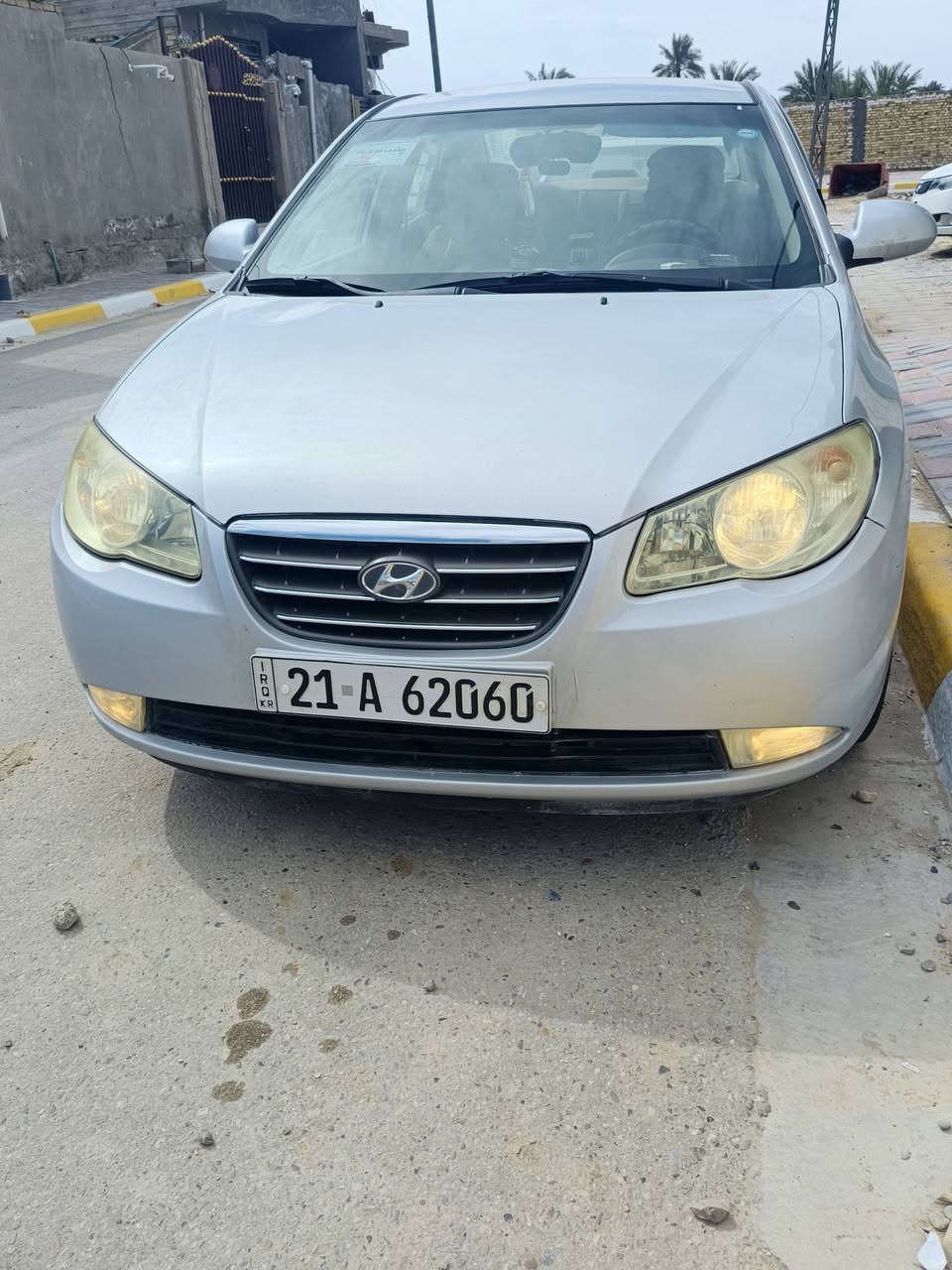 النتره مقداس موديل 2010 رقم سليمانية بسمي سنويه جديدة وهزه جديده محرك 1600 دكشن عالي سياره جديدة ما بيه كل نقص سياره بيه طخه بجاملغ الخفي مصبوغة حزام بسباب جراد بدون قطره معجون السعر 88 مكان سياره كربلاء الشراي ***********
