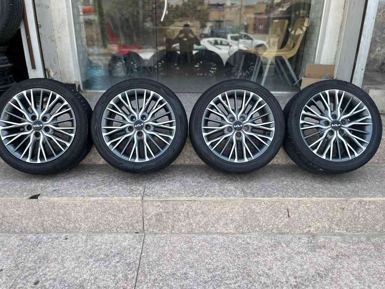 ويل كب حجم 17 اصلي بيع او مراوس *********** بصره قرب جامع الكواز
