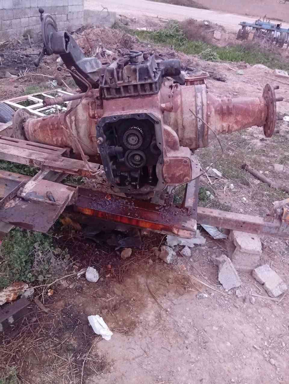 للبيع هيدروليك واكسل صفحتين التفاصيل على الاتصال ***********
المكان ديالى
