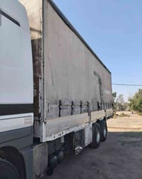 بدي لبيع جديد طول ٨ الارتفاع ٣ متر قفل حاويه جادر مسرح 07812560734 اتص...