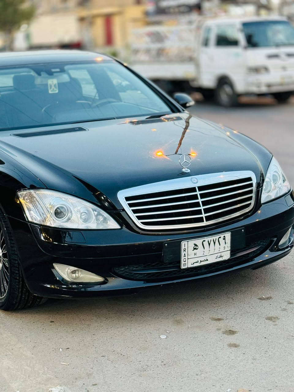 السلام عليكم
للبيع 
السيارة شرط 

Mercedes -Benz
S 350
Model :2009 أصل

#مكان السيارة : بغداد 
-------------------------------------
سلام عليكم 
للبيع  مرسيدس اس كلاص موديل 2009اصل حجم S350مكفولة من الضربة والحادث يابان مع ذلك بها سونار
تفاصيل👇🏻👇🏻
1_ بصمة
2_محرك +كير مكفولات ⚔️
3_تبريد 3 قطع +ثلاجة❄️
4_كروز سرعة🔒 
5_ سلايت ⚔️
6_  شاشة ا🖥
7_ مري قلاب مع البك
8_صندوق شفط
9_انارة ترحيب💡 خارجية وداخلية ⚔️
10_شاشة اعطال💬
11_داخل جديد جدا  كهرباء ⚔️
12_لايت زنون 
13_ مري شفط
14_ ايرباكات سليمة 
15_ويل18بلادي  ⚔️
16_سستم صوت BOSS 
17_صدر امامي خلفي جيد 🛠️
18_حساس مطر💦  
20_لايت اوتو   ⚔️
21_ وضعيات قيادة سبورت وعادي واوتو🔥
22 زراك لايت شغال
23 لايت داينمك مع حركة الستيرن
24 تجاوي خلفية كهرباء قلابة 
25 بردة كهرباء
26 سلايد رؤف
27 جام ازرق عازل للحرارة
28 استيرن تدفئه
29 دوس نيكل كروم 
30 أربع جوبلسات تصعد وتنزل حسب رغبة الشخص
31 كير ثلاث وضعيات
33 كشنات هيترات مع كهرباء
34 كشنات خزن ميموري 3 وضعيات
35 المرايا الجانبية تنطبق عند قفل السيارة 
36 تعتيم ذاتي للزجاج
37 تحكم استيرن جهتين
38 استيرن كهرباء 
39 أربع كشنات كهرباء وتدفئة 
للبيع او مراوس بتاهو موظيل ١٤او ١٥
 
الاستفسار ***********

