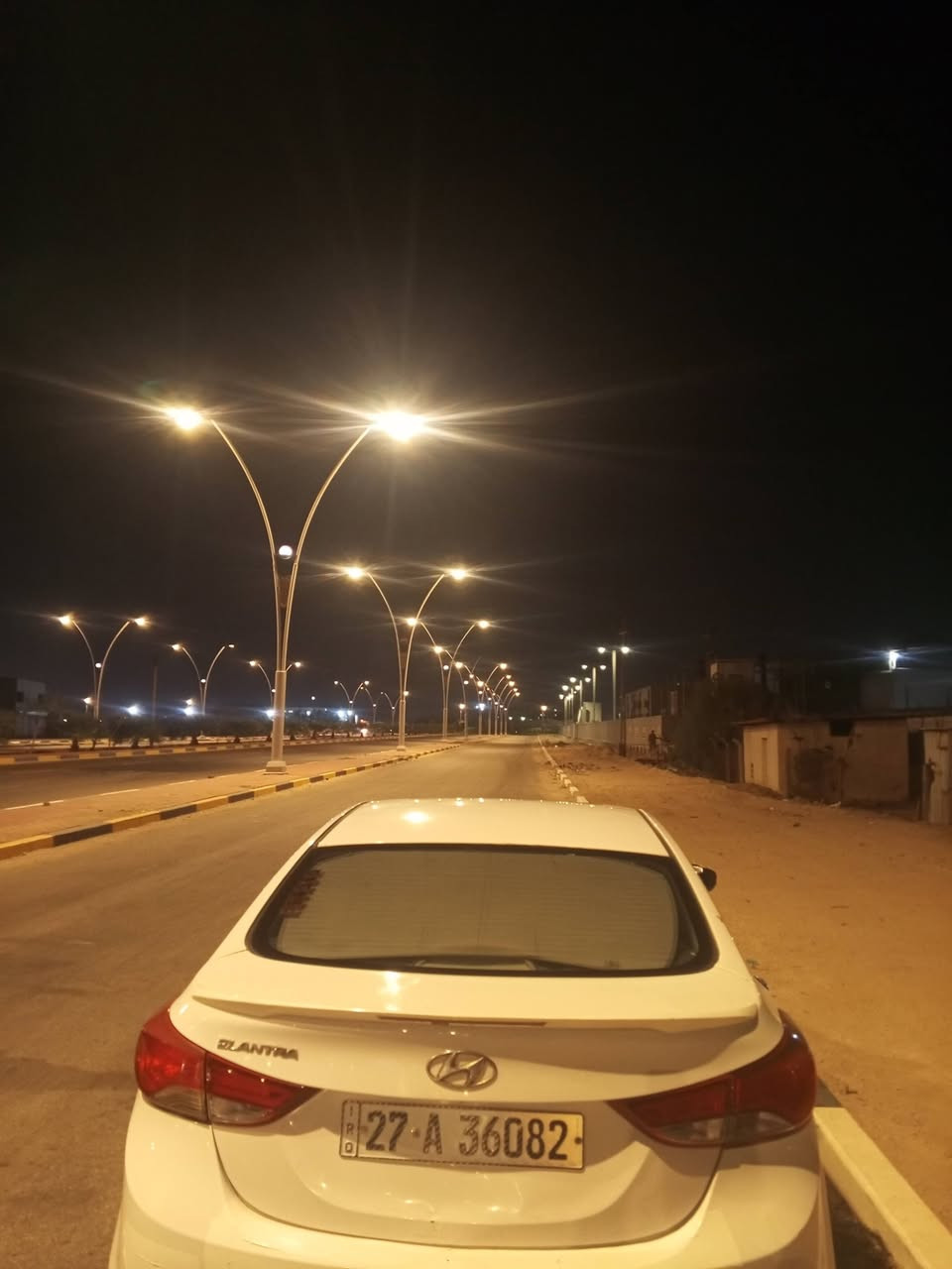 سلام عليكم النترا 15خليجي 1600دوش فول مواصفات فقط باب مبدل وبيه لهلال مال جاملغ الخلفي سعر 105بيه مجال ***********

