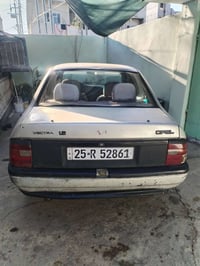 فيكترا ١٫٨ • موصل الإيمن • رقم كركوك