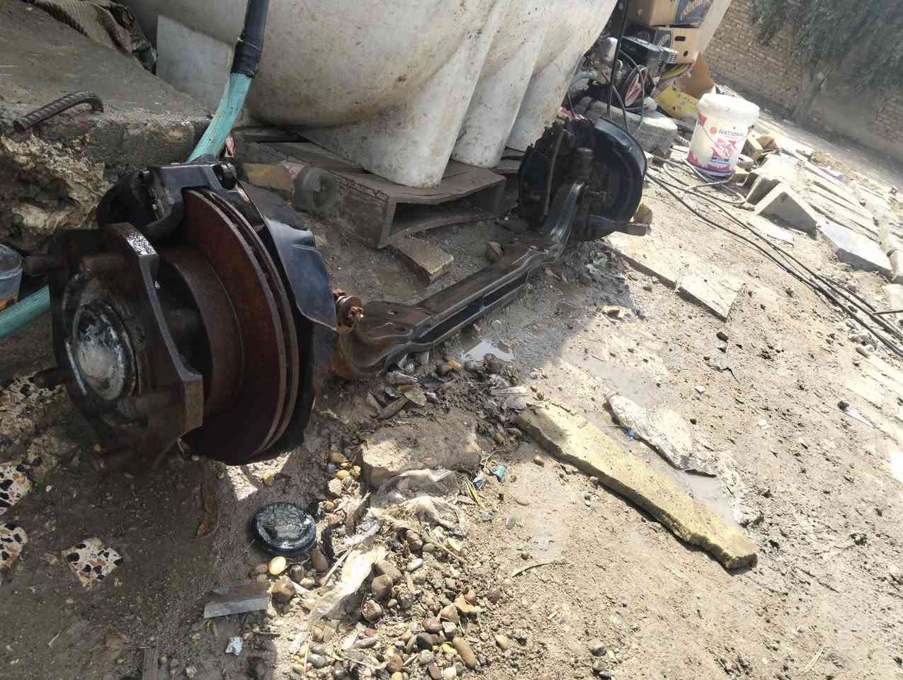 سلام عليكم اكسن للبيع كنتر عظم مربع ***********
